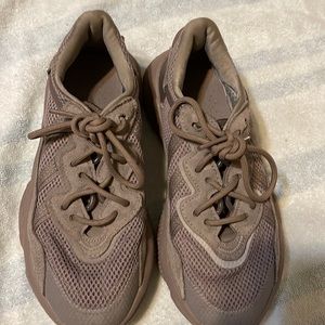 Ozweego Shoes (Size 6 Womens)